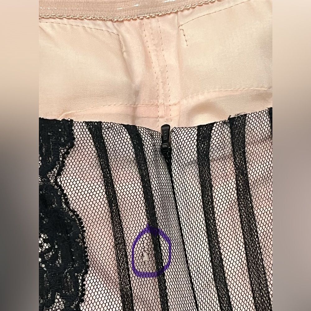 Aidan by Aidan Mattox Elegant Black Lace and Light Pink Strapless Mini Dress - Picture 16 of 16